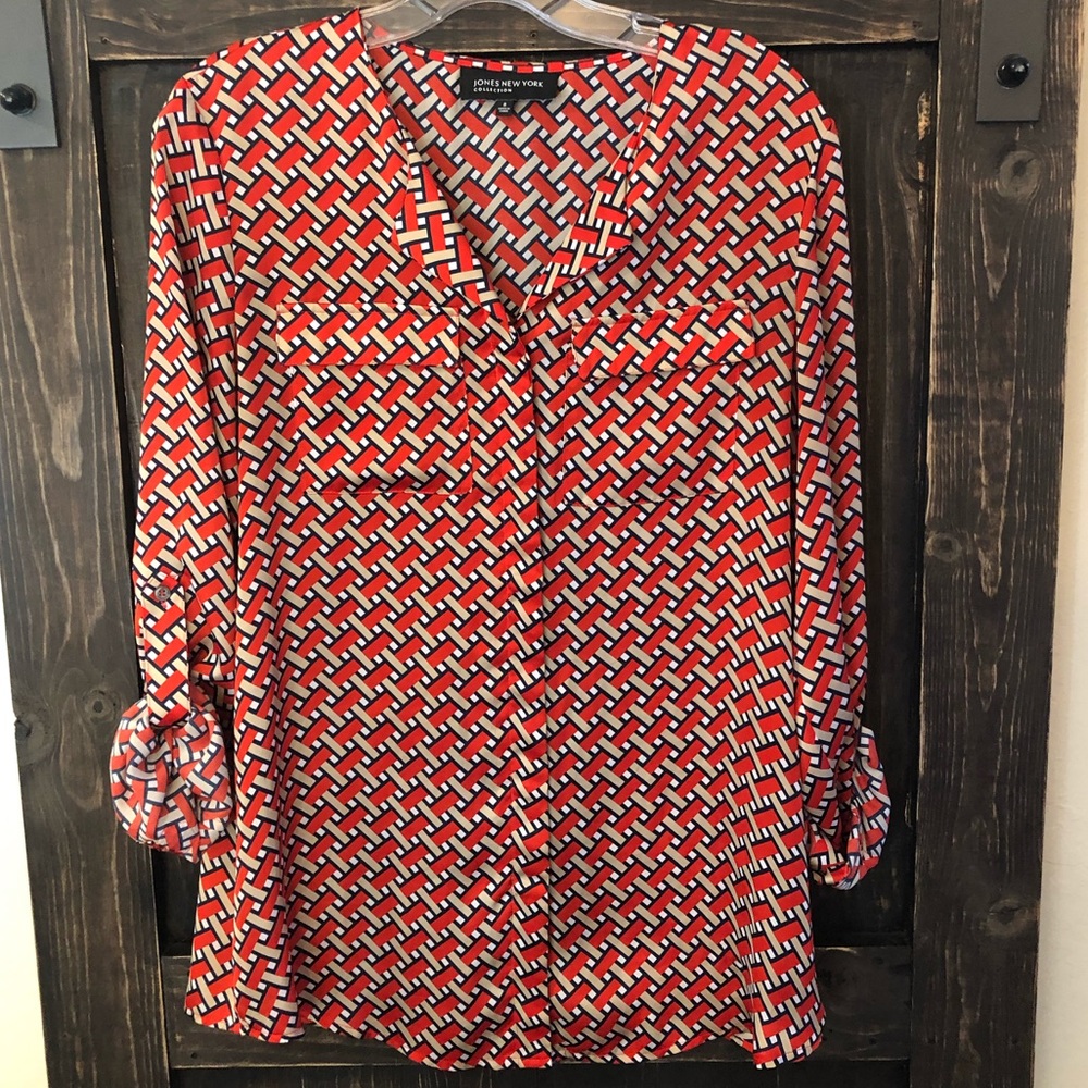 Geometric Blouse 3/4 Length Sleeves